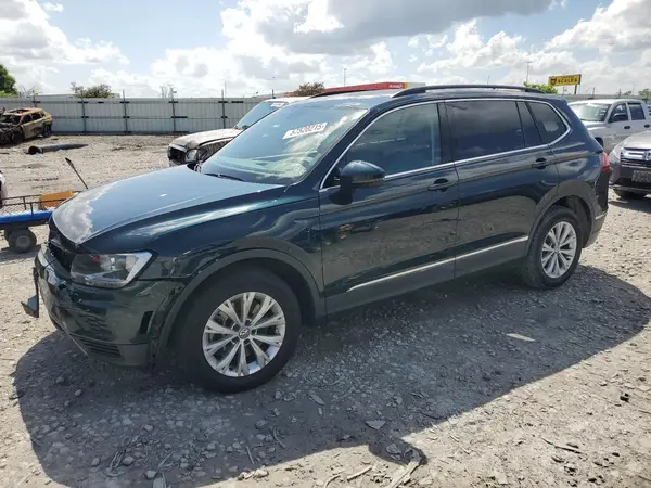 3VV2B7AX6JM055382 2018 VOLKSWAGEN TIGUAN - Image 1