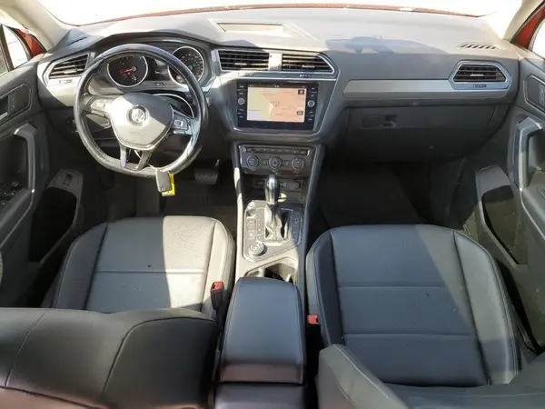 3VV2B7AX6JM061358 2018 VOLKSWAGEN TIGUAN - Image 8