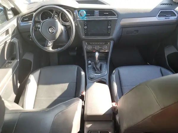 3VV2B7AX6JM076734 2018 VOLKSWAGEN TIGUAN - Image 8