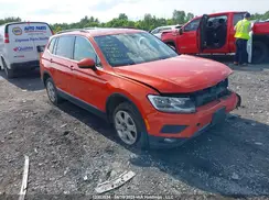 3VV2B7AX6JM078659 2018 VOLKSWAGEN TIGUAN
