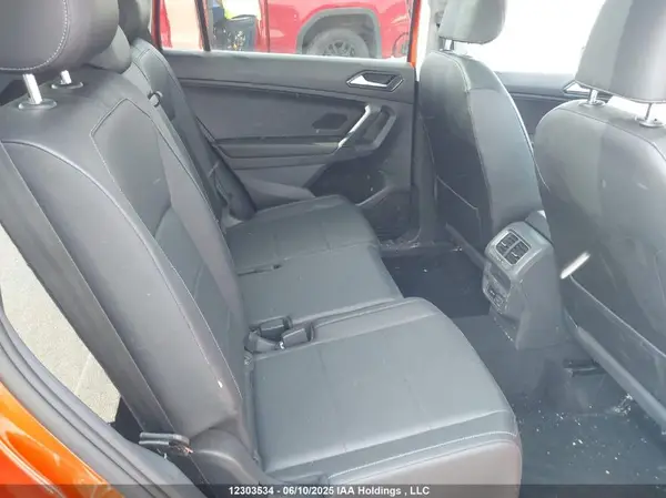 3VV2B7AX6JM078659 2018 VOLKSWAGEN TIGUAN - Image 8