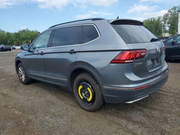 3VV2B7AX6JM080699 2018 VOLKSWAGEN TIGUAN - Image 2