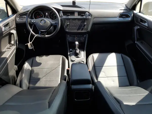 3VV2B7AX6JM087281 2018 VOLKSWAGEN TIGUAN - Image 8