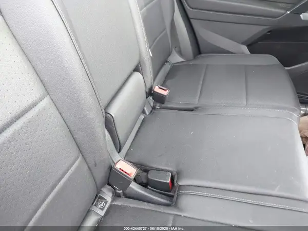 3VV2B7AX6JM099706 2018 VOLKSWAGEN TIGUAN - Image 8