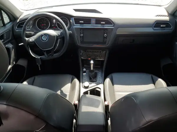 3VV2B7AX6JM115063 2018 VOLKSWAGEN TIGUAN - Image 8