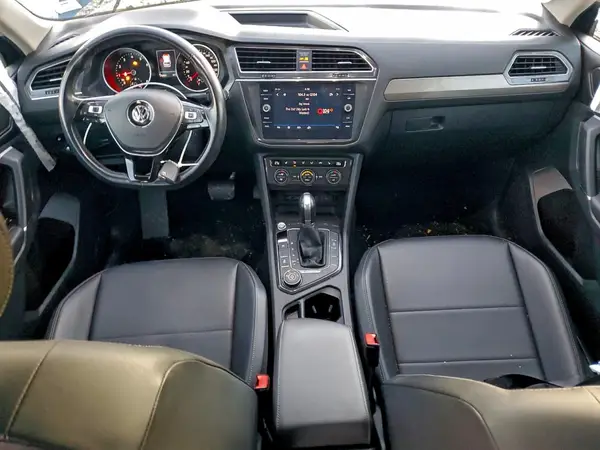 3VV2B7AX6JM143588 2018 VOLKSWAGEN TIGUAN - Image 8