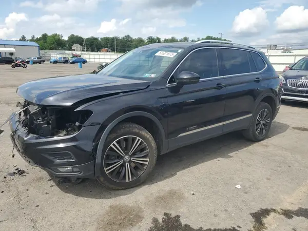 3VV2B7AX6JM144871 2018 VOLKSWAGEN TIGUAN - Image 1