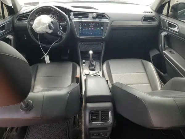 3VV2B7AX6JM144871 2018 VOLKSWAGEN TIGUAN - Image 8