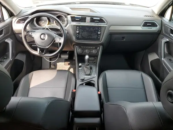 3VV2B7AX6JM180205 2018 VOLKSWAGEN TIGUAN - Image 8