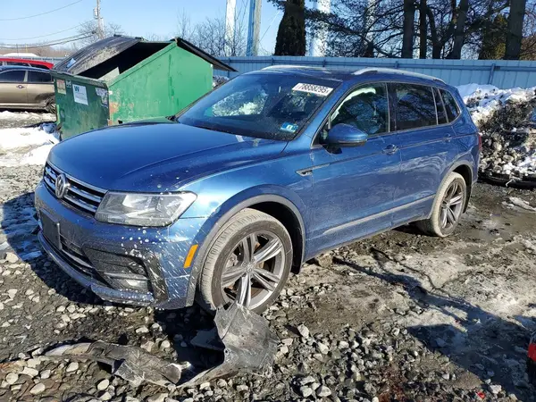 3VV2B7AX6JM205636 2018 VOLKSWAGEN TIGUAN - Image 1
