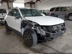 3VV2B7AX6JM220668 2018 VOLKSWAGEN TIGUAN