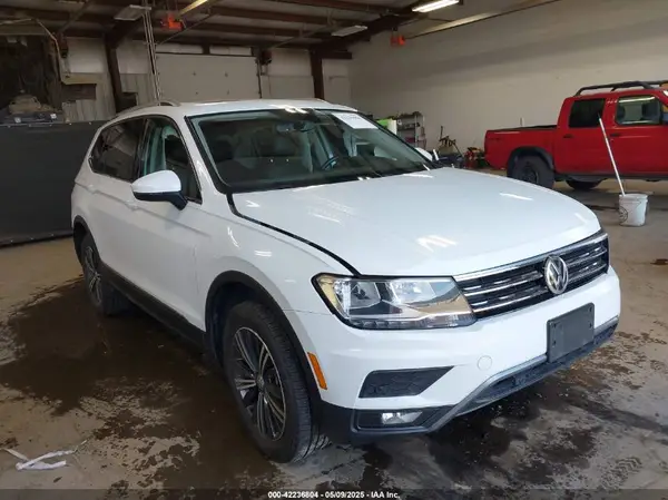 3VV2B7AX6KM026272 2019 VOLKSWAGEN TIGUAN - Image 1