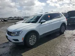 3VV2B7AX6KM044710 2019 VOLKSWAGEN TIGUAN