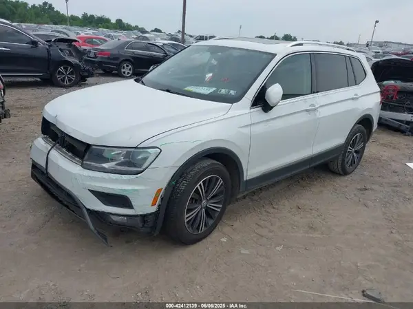 3VV2B7AX6KM045551 2019 VOLKSWAGEN TIGUAN - Image 2
