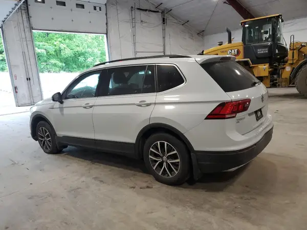 3VV2B7AX6KM052063 2019 VOLKSWAGEN TIGUAN - Image 2