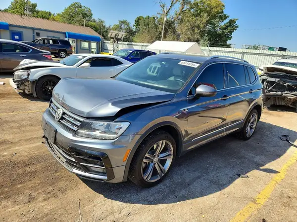 3VV2B7AX6KM056498 2019 VOLKSWAGEN TIGUAN - Image 1