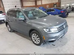 3VV2B7AX6KM056615 2019 VOLKSWAGEN TIGUAN
