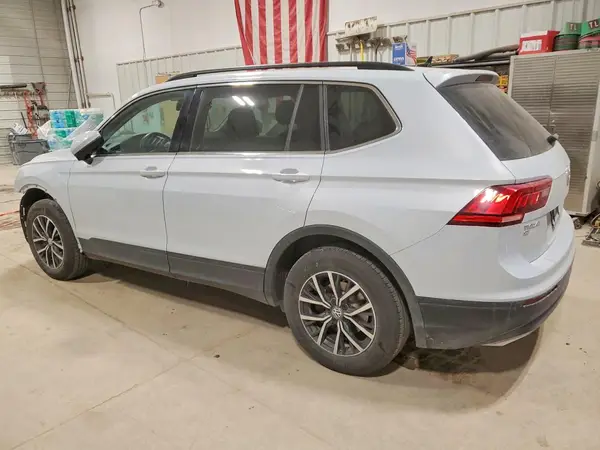 3VV2B7AX6KM062219 2019 VOLKSWAGEN TIGUAN - Image 2