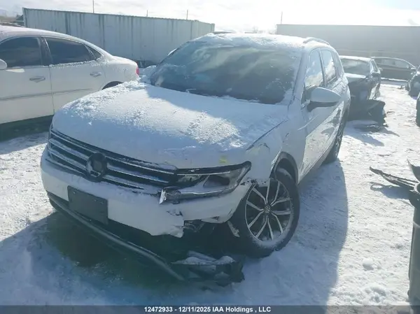 3VV2B7AX6KM085113 2019 VOLKSWAGEN TIGUAN - Image 2