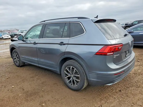 3VV2B7AX6KM085841 2019 VOLKSWAGEN TIGUAN - Image 2
