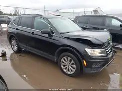 3VV2B7AX6KM107658 2019 VOLKSWAGEN TIGUAN