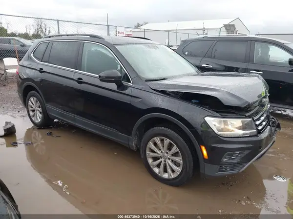 3VV2B7AX6KM107658 2019 VOLKSWAGEN TIGUAN - Image 1