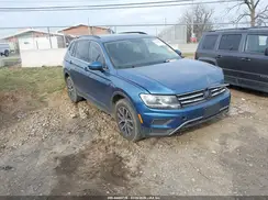 3VV2B7AX6KM127019 2019 VOLKSWAGEN TIGUAN