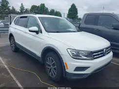 3VV2B7AX6KM149425 2019 VOLKSWAGEN TIGUAN