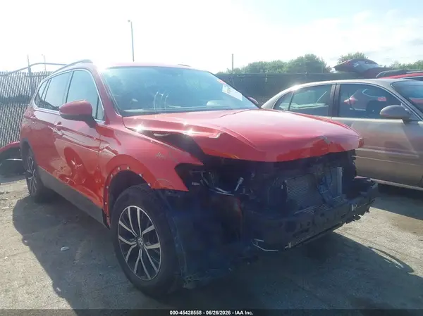 3VV2B7AX6KM151322 2019 VOLKSWAGEN TIGUAN - Image 1