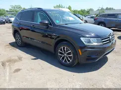 3VV2B7AX6KM180285 2019 VOLKSWAGEN TIGUAN