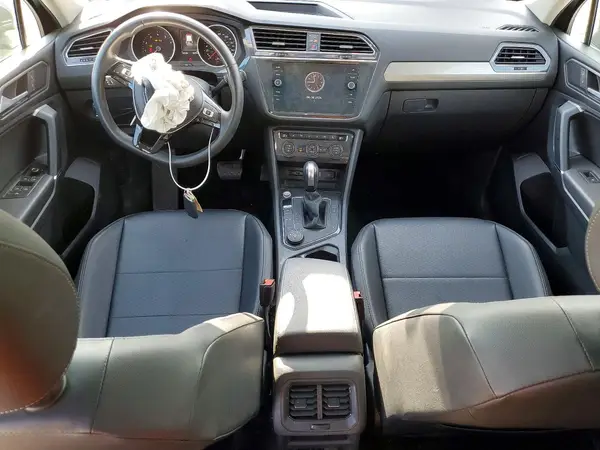 3VV2B7AX6LM007903 2020 VOLKSWAGEN TIGUAN - Image 8