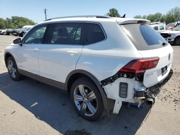 3VV2B7AX6LM031862 2020 VOLKSWAGEN TIGUAN - Image 2
