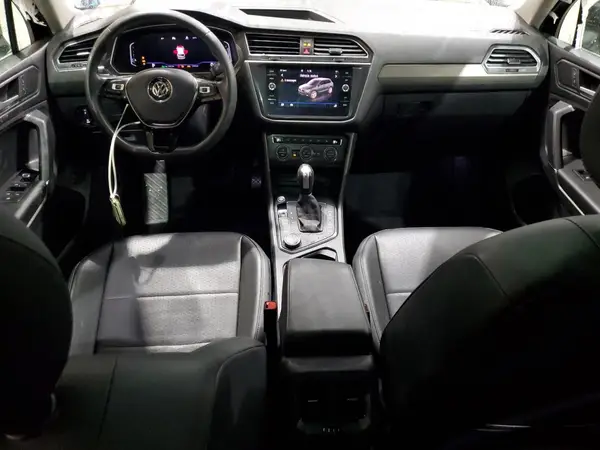 3VV2B7AX6LM043543 2020 VOLKSWAGEN TIGUAN - Image 8