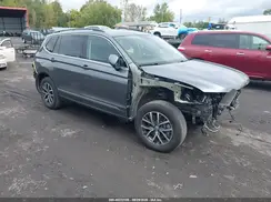 3VV2B7AX6LM045860 2020 VOLKSWAGEN TIGUAN