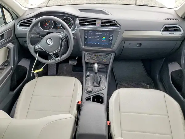 3VV2B7AX6LM060553 2020 VOLKSWAGEN TIGUAN - Image 8
