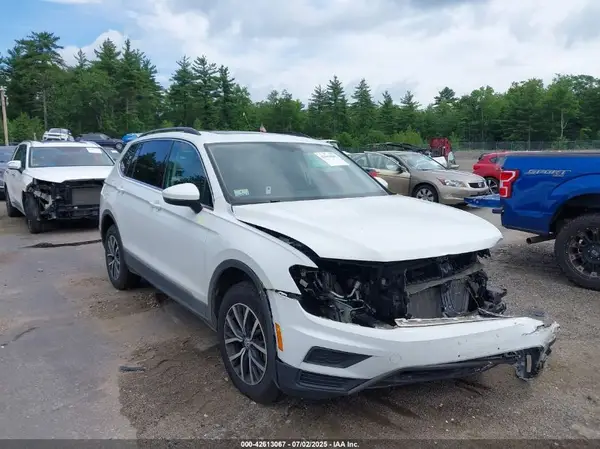 3VV2B7AX6LM062531 2020 VOLKSWAGEN TIGUAN - Image 1