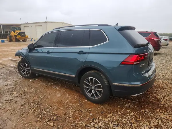 3VV2B7AX6LM074811 2020 VOLKSWAGEN TIGUAN - Image 2