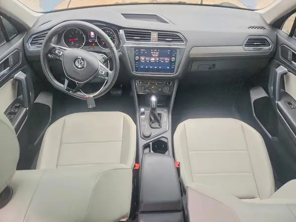 3VV2B7AX6LM074811 2020 VOLKSWAGEN TIGUAN - Image 8