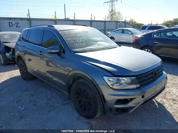 3VV2B7AX6LM102851 2020 VOLKSWAGEN TIGUAN - Image 1
