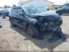 3VV2B7AX6LM135137 2020 VOLKSWAGEN TIGUAN