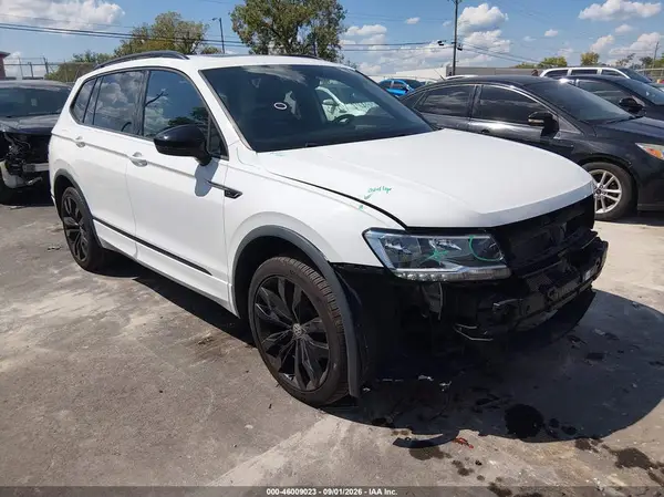 3VV2B7AX6LM136496 2020 VOLKSWAGEN TIGUAN - Image 1