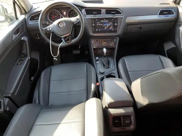 3VV2B7AX6LM137874 2020 VOLKSWAGEN TIGUAN - Image 8