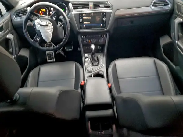 3VV2B7AX6LM140158 2020 VOLKSWAGEN TIGUAN - Image 8