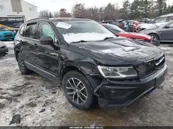 3VV2B7AX6MM030700 2021 VOLKSWAGEN TIGUAN