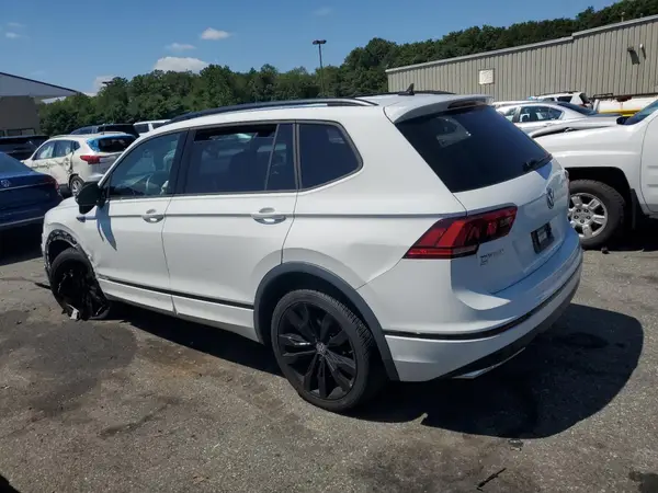 3VV2B7AX6MM033550 2021 VOLKSWAGEN TIGUAN - Image 2