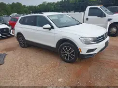 3VV2B7AX6MM069884 2021 VOLKSWAGEN TIGUAN