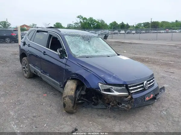 3VV2B7AX6MM078293 2021 VOLKSWAGEN TIGUAN - Image 1