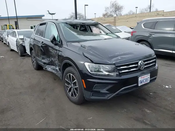 3VV2B7AX6MM084725 2021 VOLKSWAGEN TIGUAN