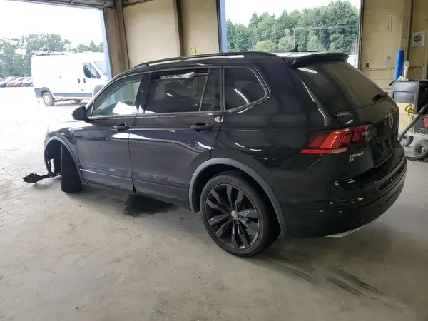 3VV2B7AX6MM092405 2021 VOLKSWAGEN TIGUAN - Image 2