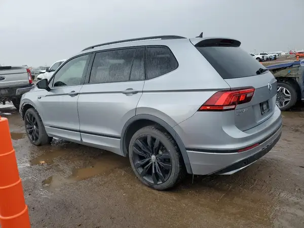 3VV2B7AX6MM103144 2021 VOLKSWAGEN TIGUAN - Image 2
